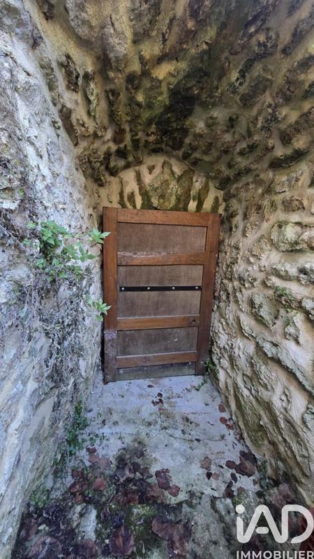 Maison - 143 m² - 8 pièces