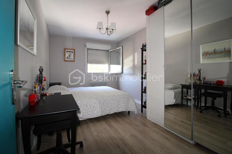 Appartement - 77 m² - 4 pièces