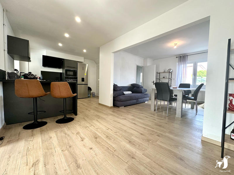 Maison - 110 m² - 5 pièces