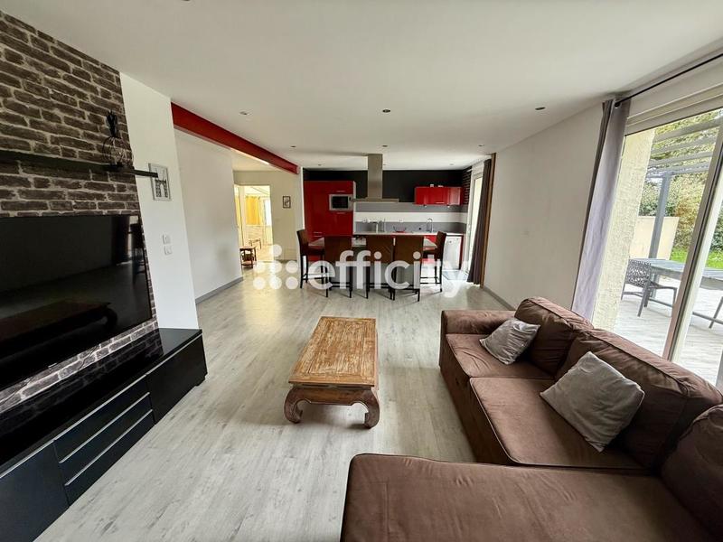 Maison - 110 m² - 4 pièces