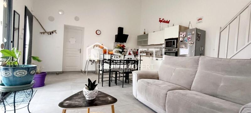 Maison - 94 m² - 4 pièces