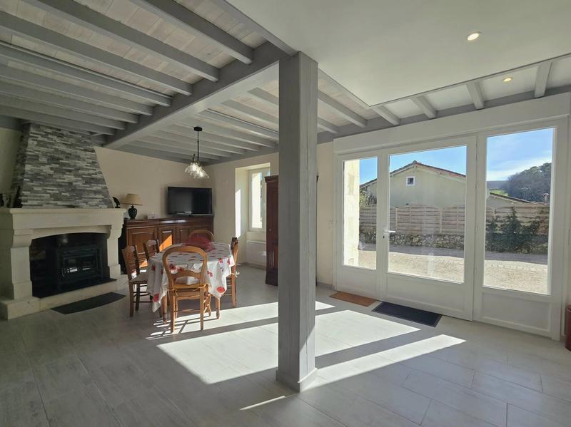 Maison - 133 m² - 7 pièces