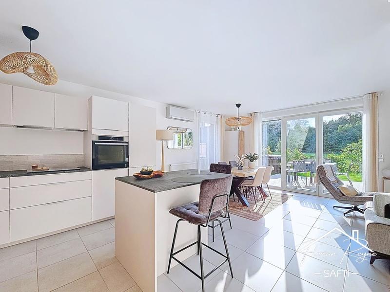 Maison - 85 m² - 4 pièces