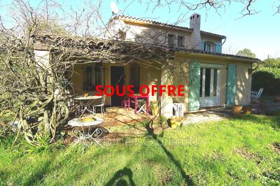 Maison - 112 m² - 4 pièces