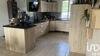 Maison - 87 m² - 4 pièces