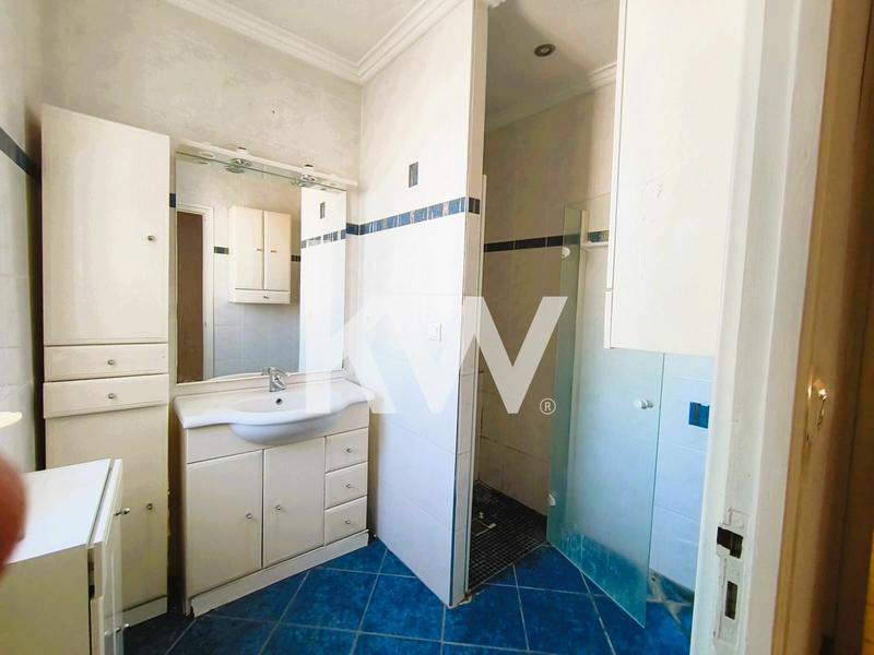 Immeuble mixte - 318 m² - 10 pièces