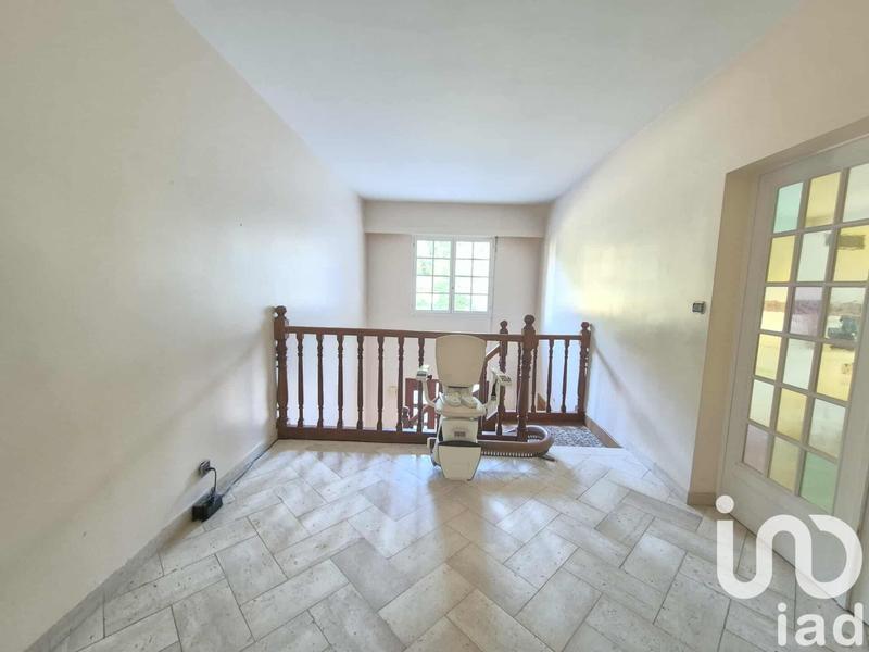 Maison - 265 m² - 6 pièces