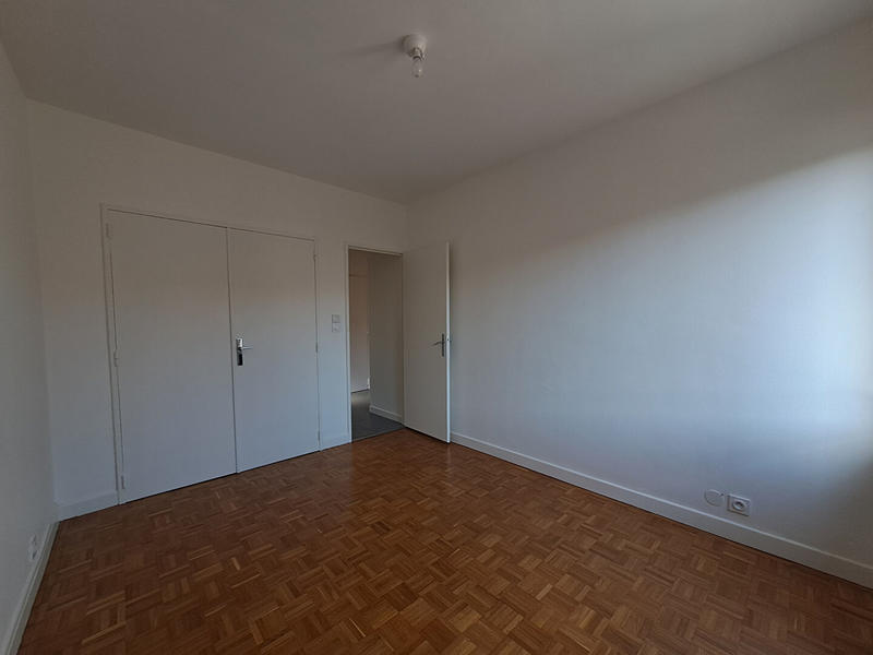 Appartement - 80 m² - 3 pièces