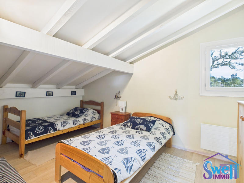 Maison traditionnelle - 140 m² - 6 pièces