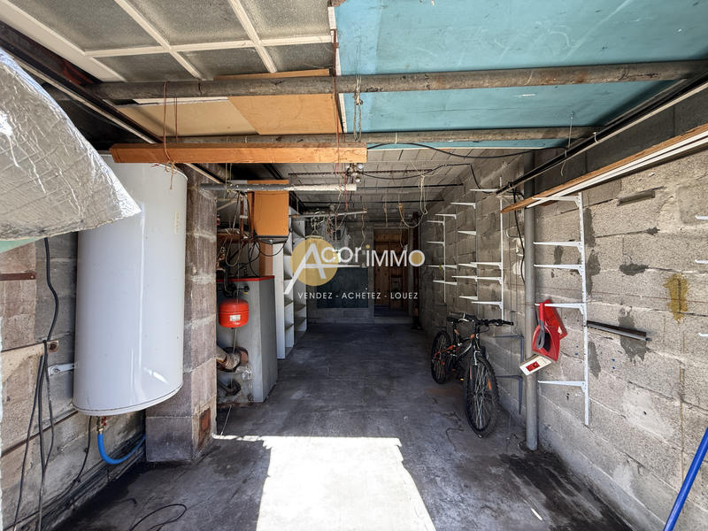 Maison - 97 m² - 5 pièces