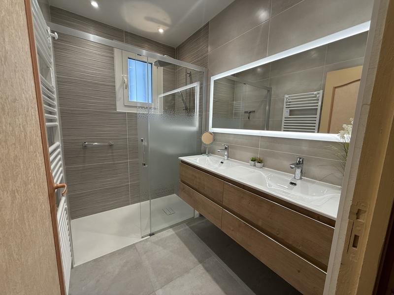 Maison - 135 m² - 8 pièces