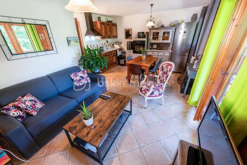 Appartement - 45 m² - 3 pièces