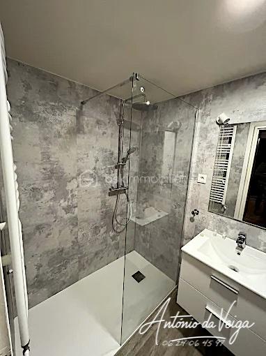 Immeuble - 359 m² - 25 pièces