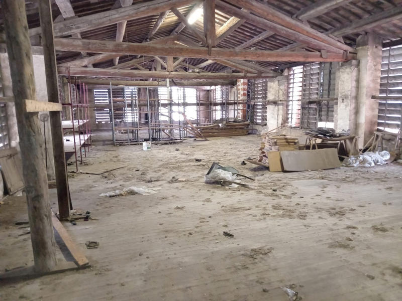 Immeuble - 3 200 m²