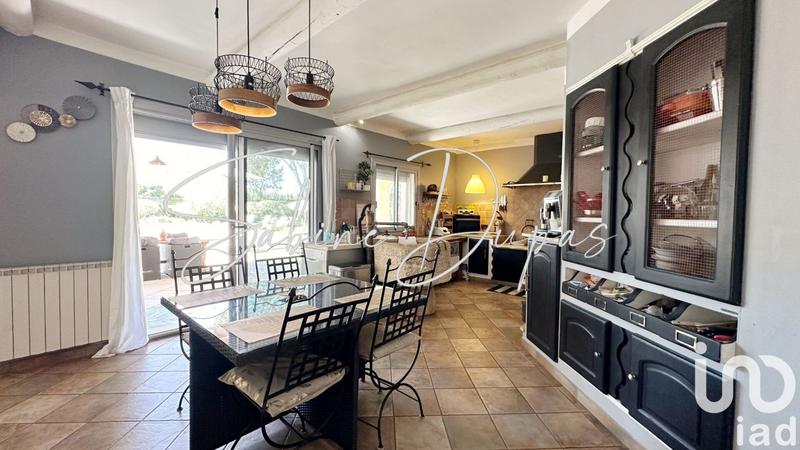 Maison - 300 m² - 10 pièces