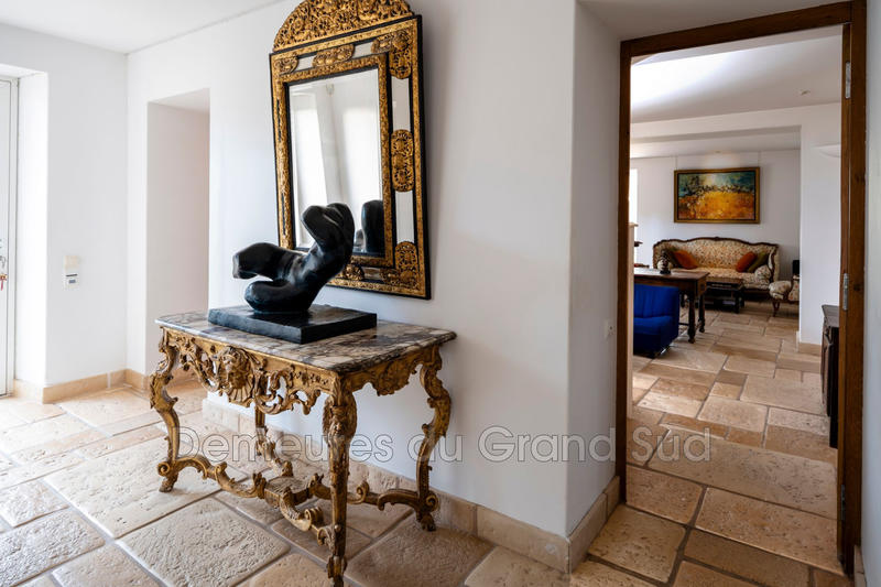 Mas - 332 m² - 10 pièces