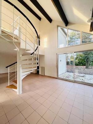 Maison - 136 m² - 5 pièces