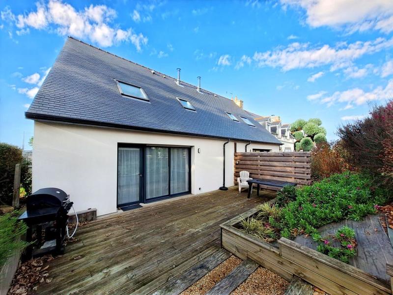 Maison - 130 m² - 6 pièces