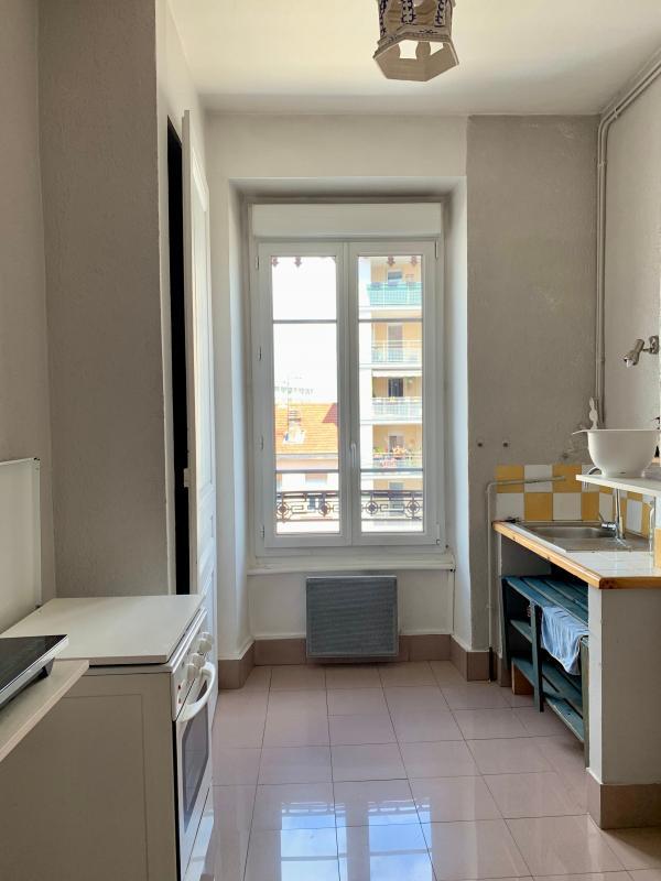 Studio - 32 m² - 1 pièce