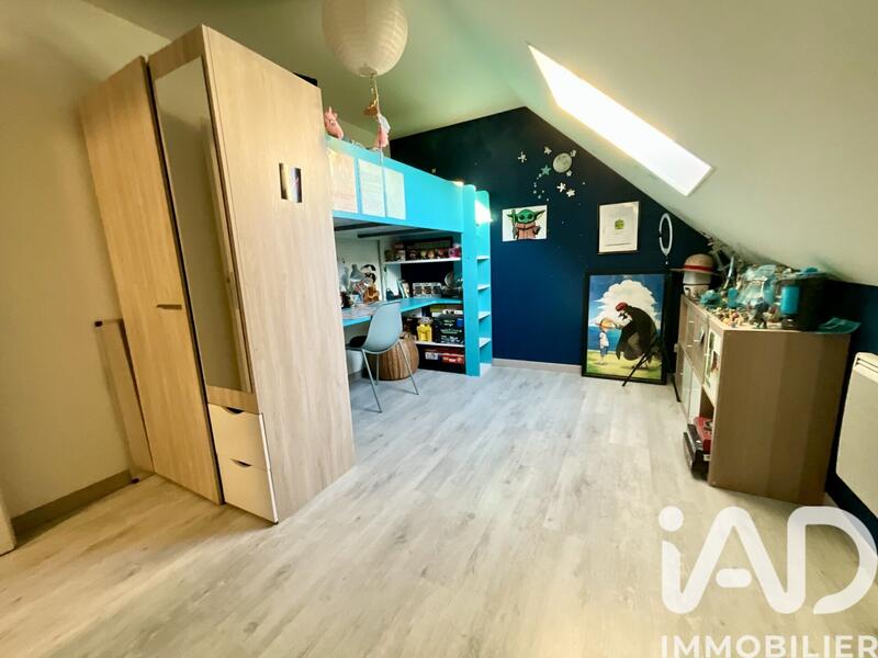 Maison - 100 m² - 5 pièces