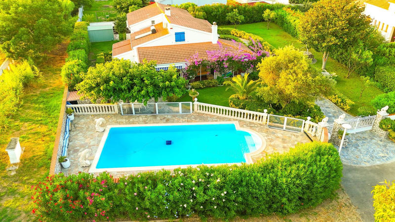 Maison - 158 m² - 6 pièces