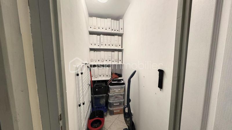 Maison traditionnelle - 99 m² - 4 pièces