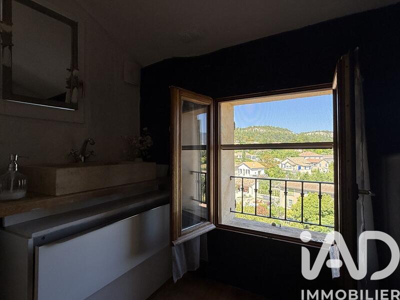 Maison de village - 104 m² - 4 pièces