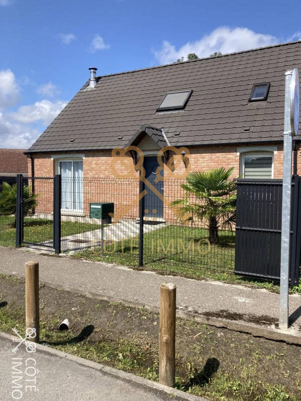 Maison - 140 m² - 6 pièces