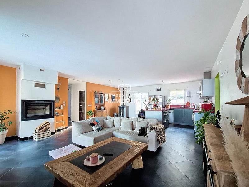 Maison - 178 m² - 6 pièces