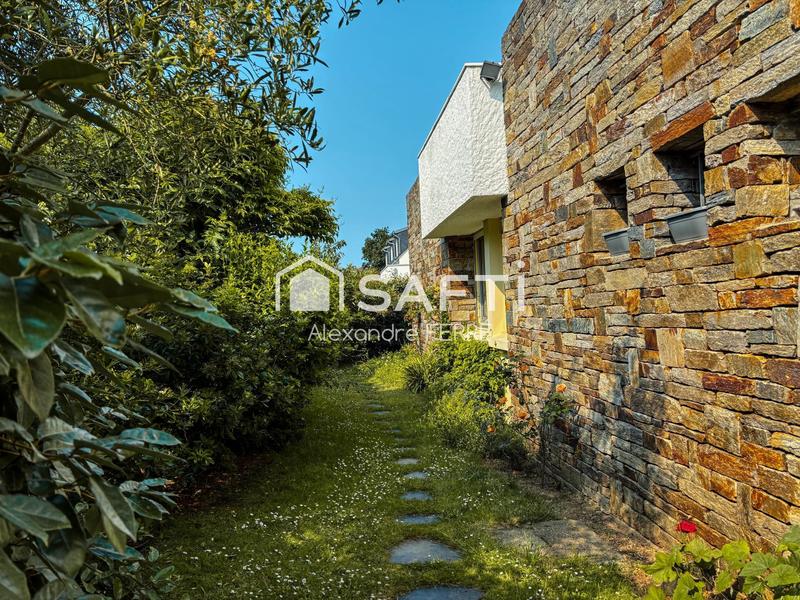 Maison - 174 m² - 6 pièces