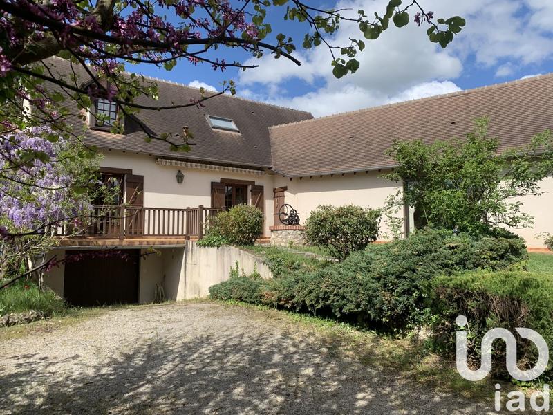 Maison - 200 m² - 7 pièces