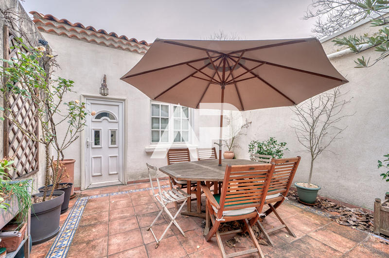 Maison - 179 m² - 8 pièces