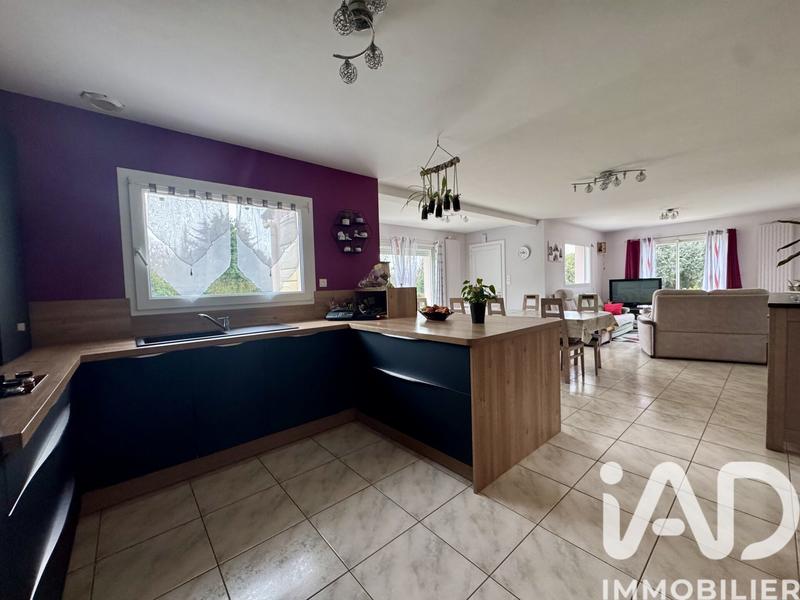 Maison - 147 m² - 8 pièces