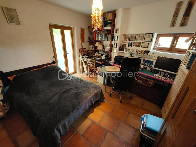 Maison en pierre - 100 m² - 5 pièces