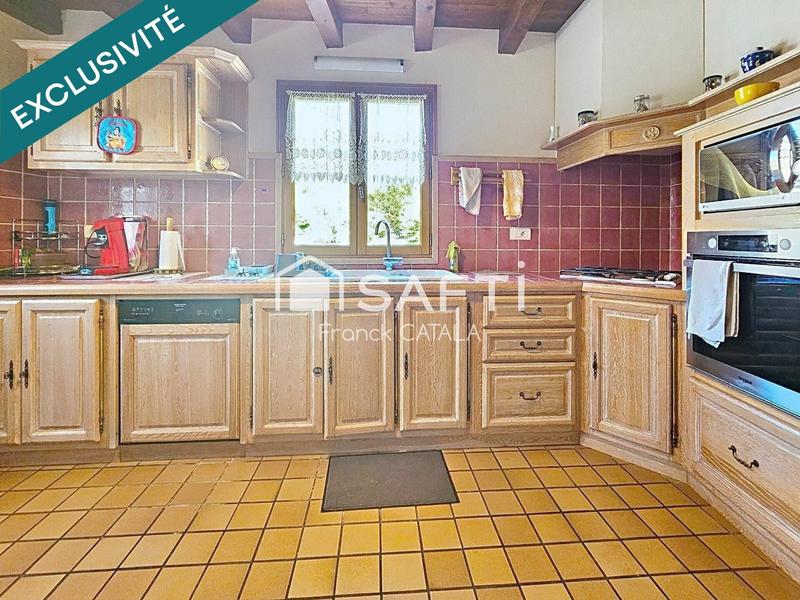 Maison - 92 m² - 4 pièces