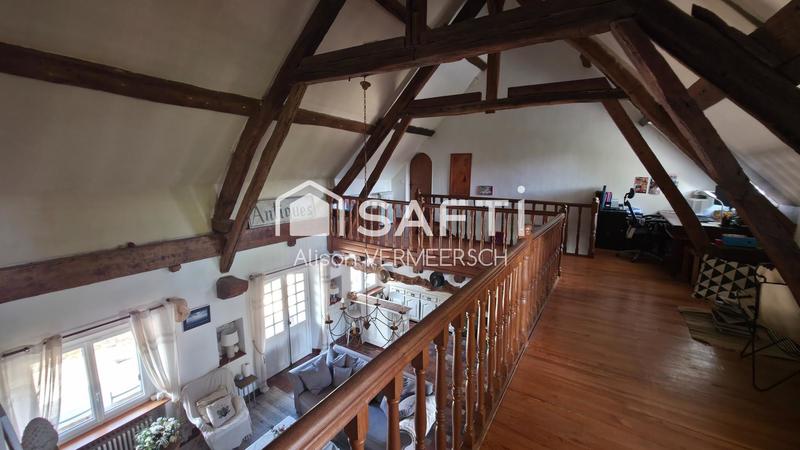 Maison - 410 m² - 9 pièces