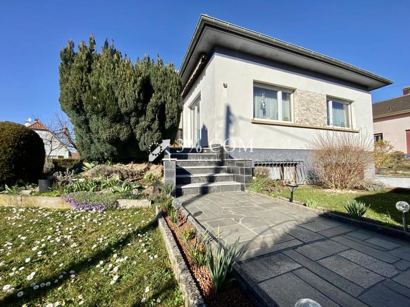 Maison - 122 m² - 5 pièces