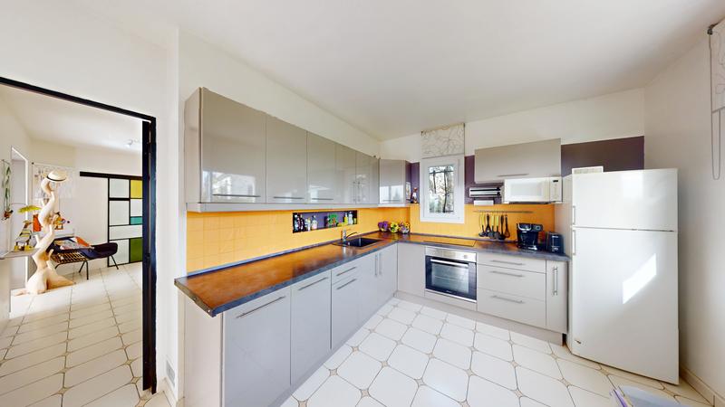 Maison - 165 m² - 6 pièces