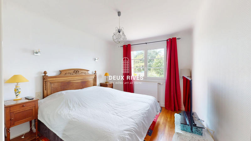 Maison ancienne - 207 m² - 7 pièces