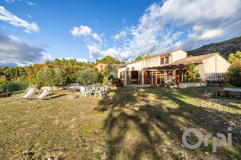 Villa - 124 m² - 6 pièces