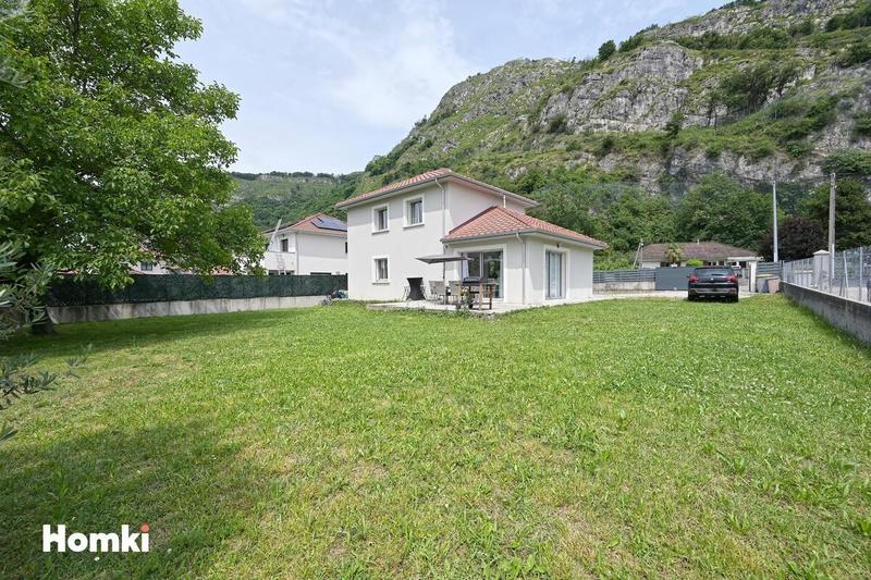 Maison - 119 m² - 5 pièces