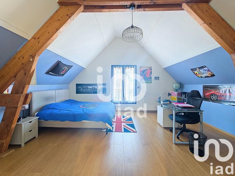 Maison - 252 m² - 8 pièces