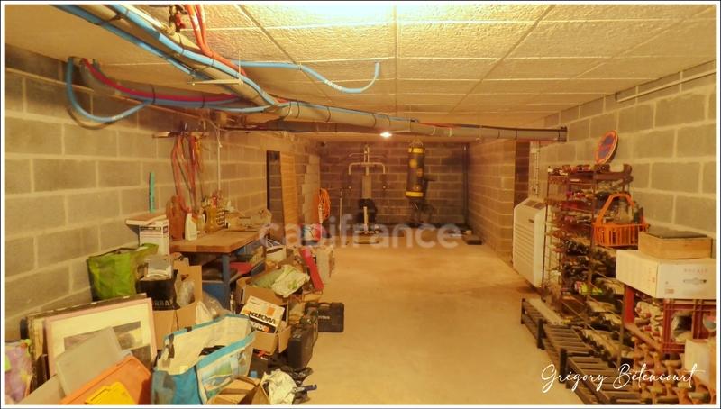 Maison - 137 m² - 6 pièces