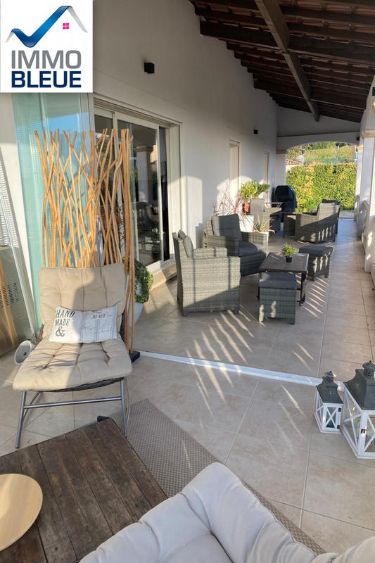 Maison - 178 m² - 5 pièces