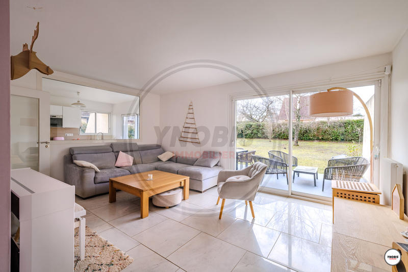 Maison - 101 m² - 6 pièces