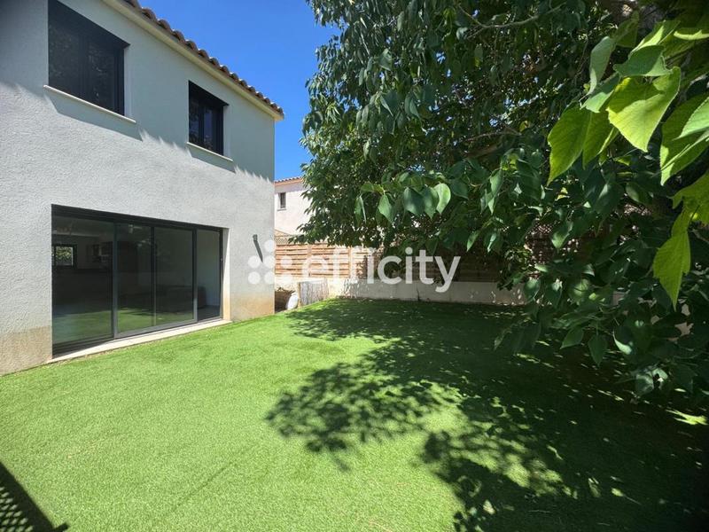 Maison - 97 m² - 4 pièces