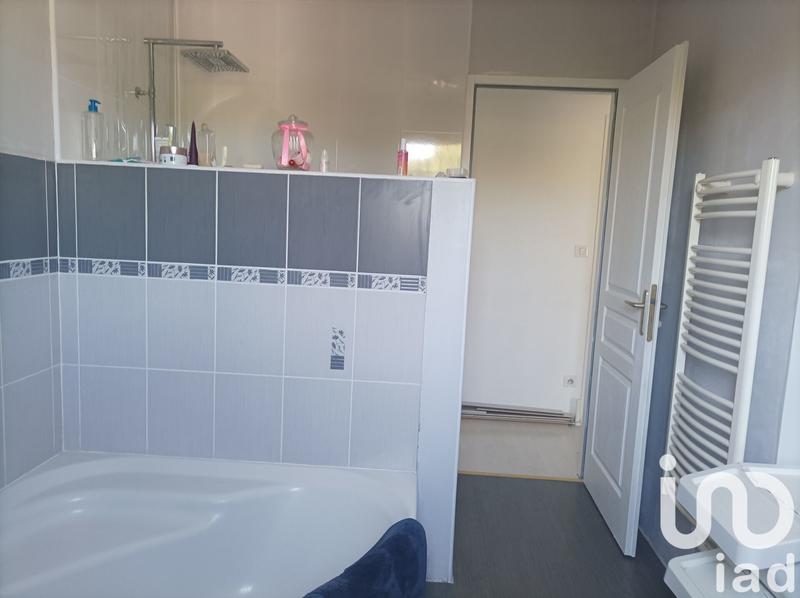 Maison - 95 m² - 4 pièces