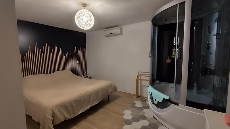 Maison - 175 m² - 8 pièces