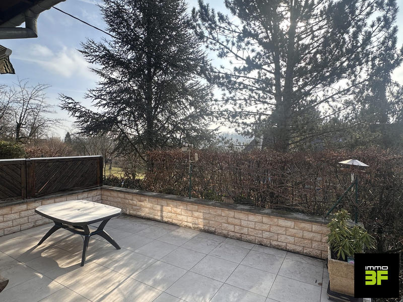 Maison - 101 m² - 5 pièces