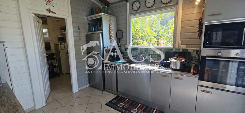 Appartement - 93 m² - 4 pièces